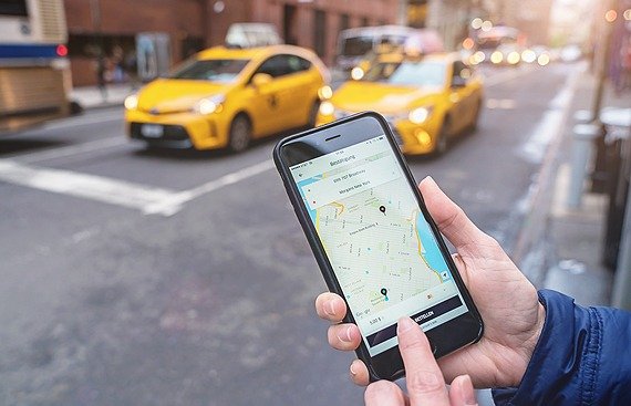 Car with private and discreet cabman for a service